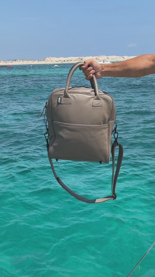 Flight Bag - Dune